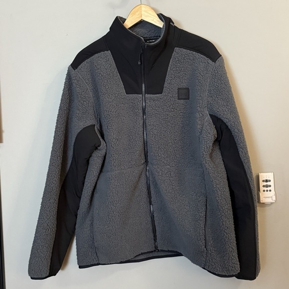 Under Armour Jacket Legacy Sherpa Zip Up Heavyweight Fleece Men's XL New - Picture 1 of 9